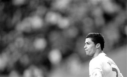 WTT总决赛：王楚钦／孙颖莎战胜印度组合，收获赛事开门红