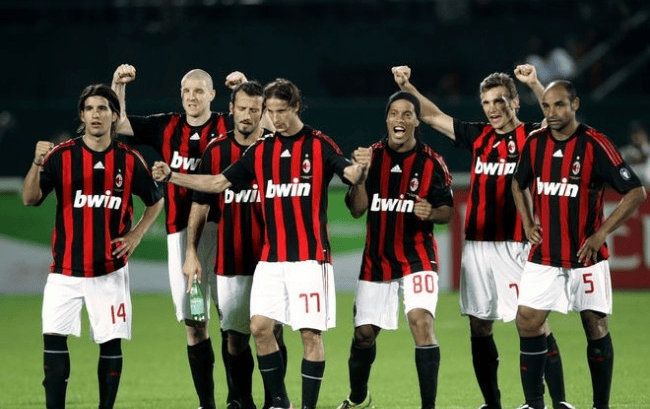 切尔西vs伯恩利全场数据：控球率57-43，射门10-4（切尔西对阵伯恩利比赛数据：控球57%-43%，射门10比4）