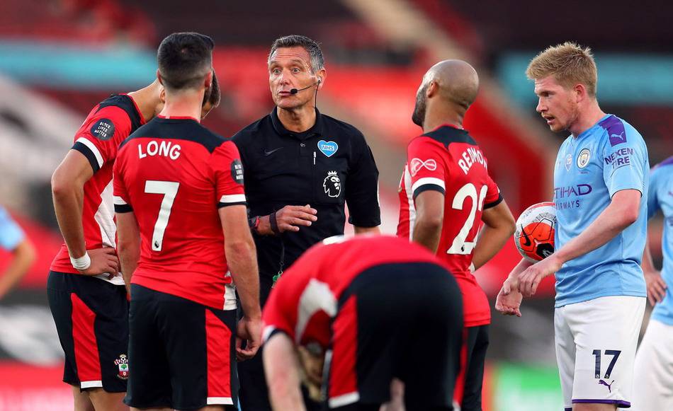 亚足联官方：中国承办2027年U20亚洲杯，比赛计划27年3月举行（亚足联确认：中国将承办2027年U20亚洲杯，赛事拟于3月开赛）