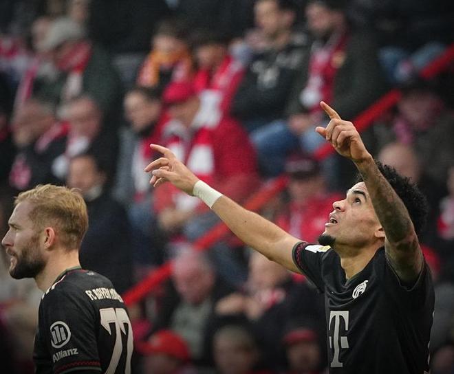 有偏见？路易斯·迪亚斯赛季21场12球7助，身价却没上涨（被低估？路易斯-迪亚斯本季21场12球7助，转会身价仍未上涨）