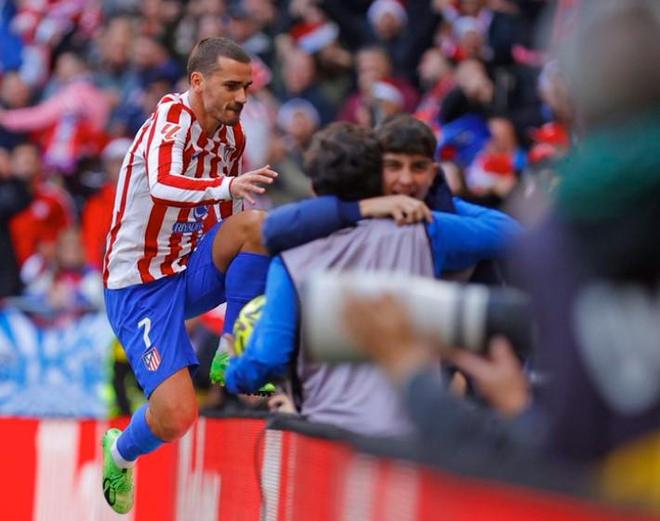 马竞客战埃因霍温：阿尔瓦雷斯搭档瑟洛特，小西蒙尼出战（马竞客场挑战埃因霍温：阿尔瓦雷斯联袂瑟洛特，小西蒙尼登场）