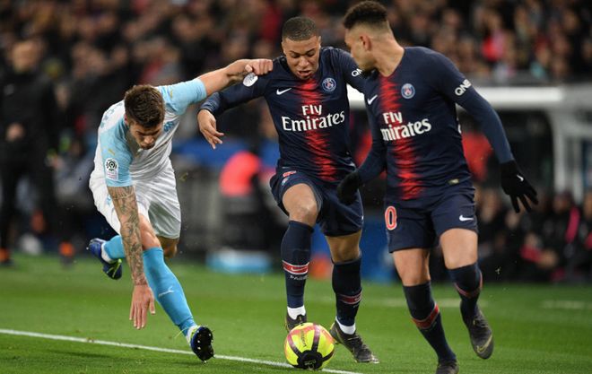 弗兰克：本场欧冠会进行球员轮换，约翰逊能否出战还需观察