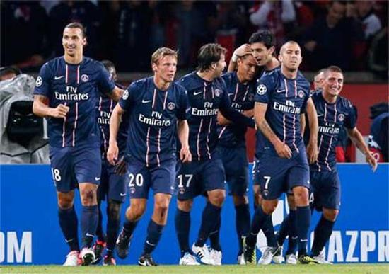 梅西天生内向！但因为足球、变成一个会主动演讲的领袖！（从内向少年到敢言领袖：足球如何塑造梅西）