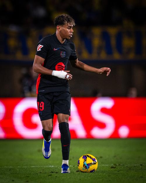 巴西甲前瞻：桑托斯提振士气忙保级，米拉索状态稳定力保前四（巴甲前瞻：桑托斯振士气全力保级，米拉索稳健发挥守住前四）